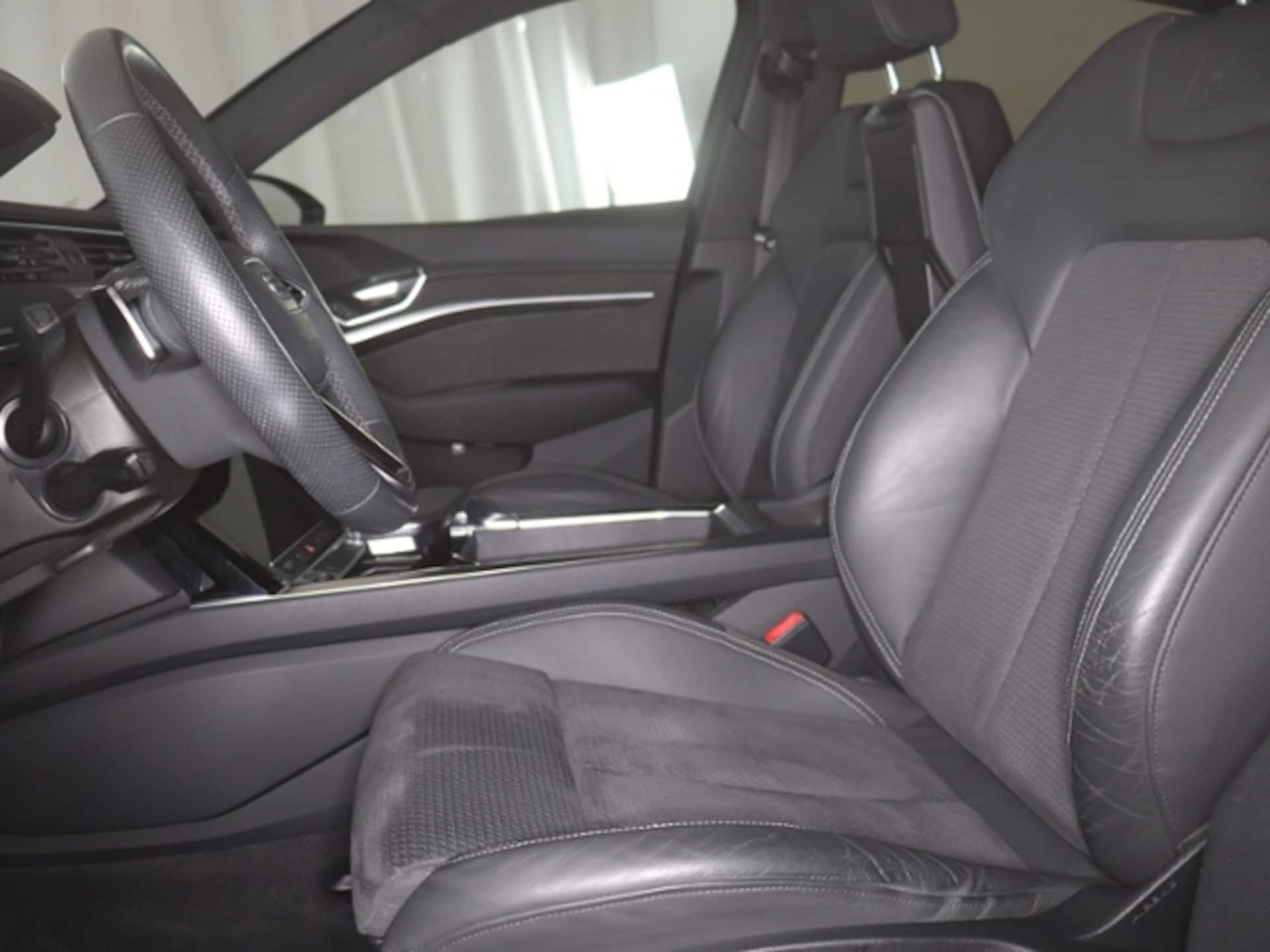 Audi e-tron Sportback advanced