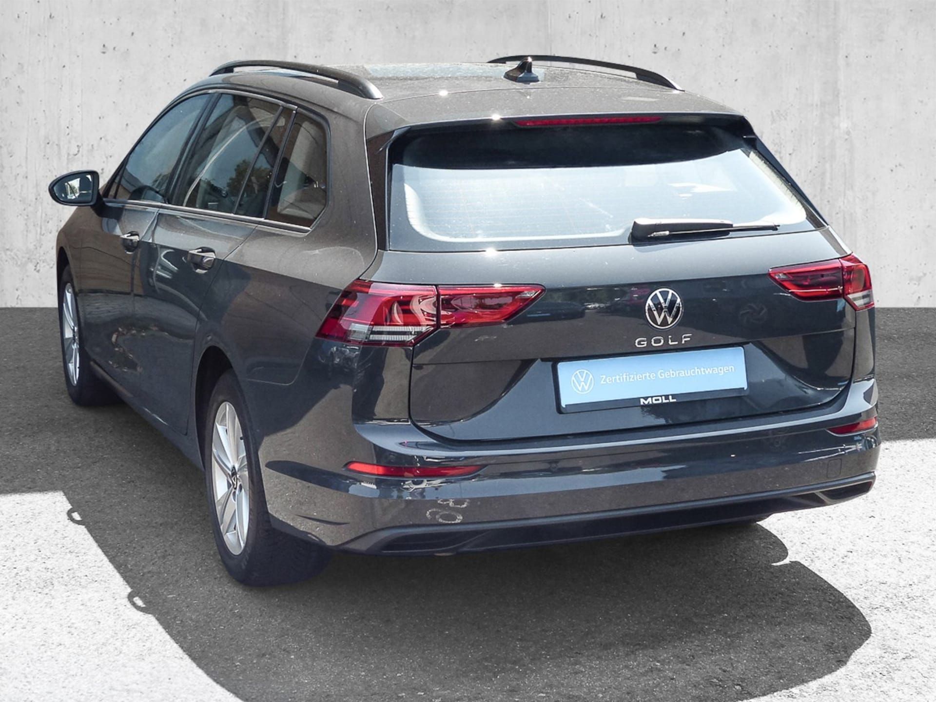 Volkswagen Golf Variant Life