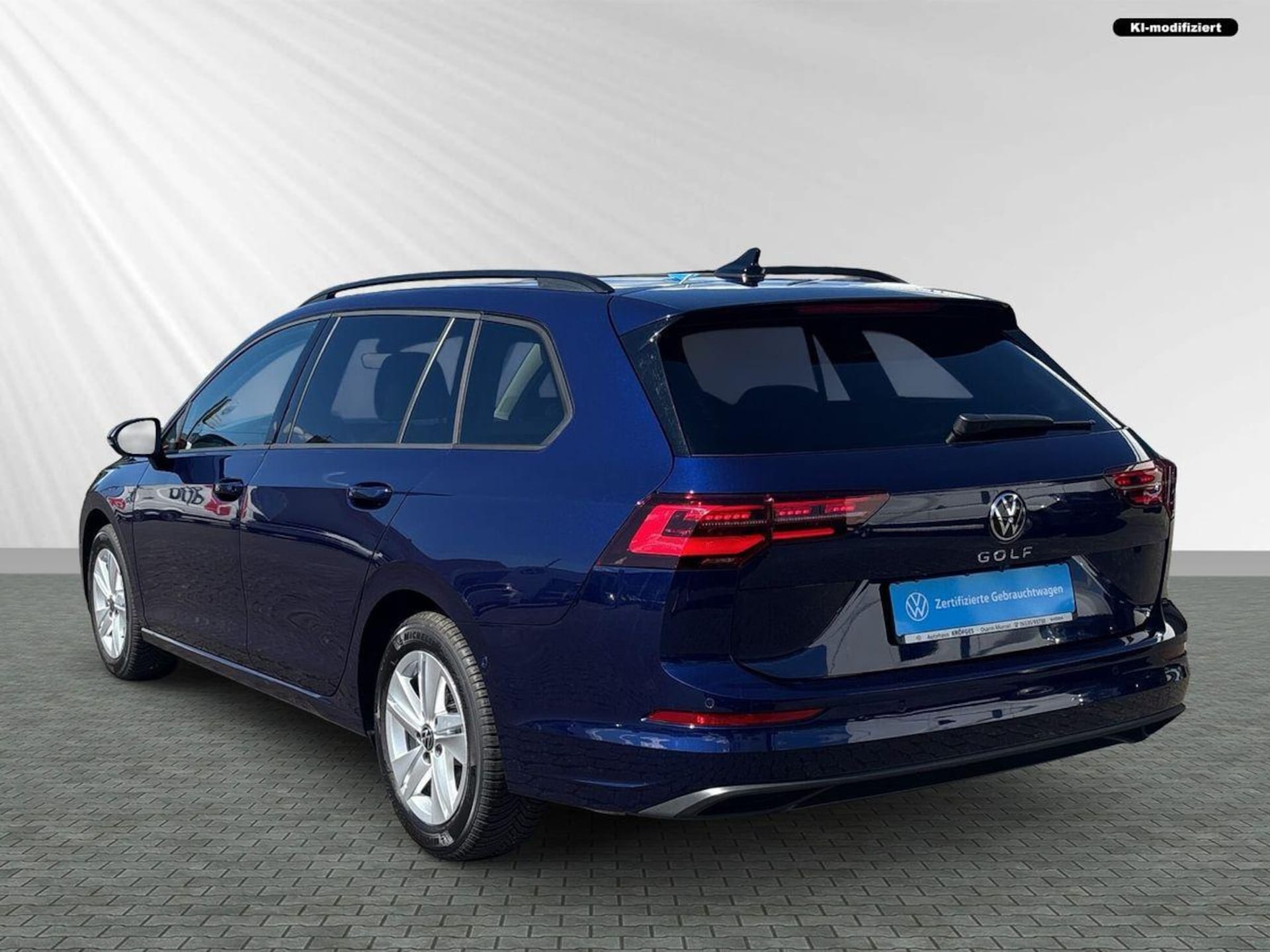 Volkswagen Golf Variant Life