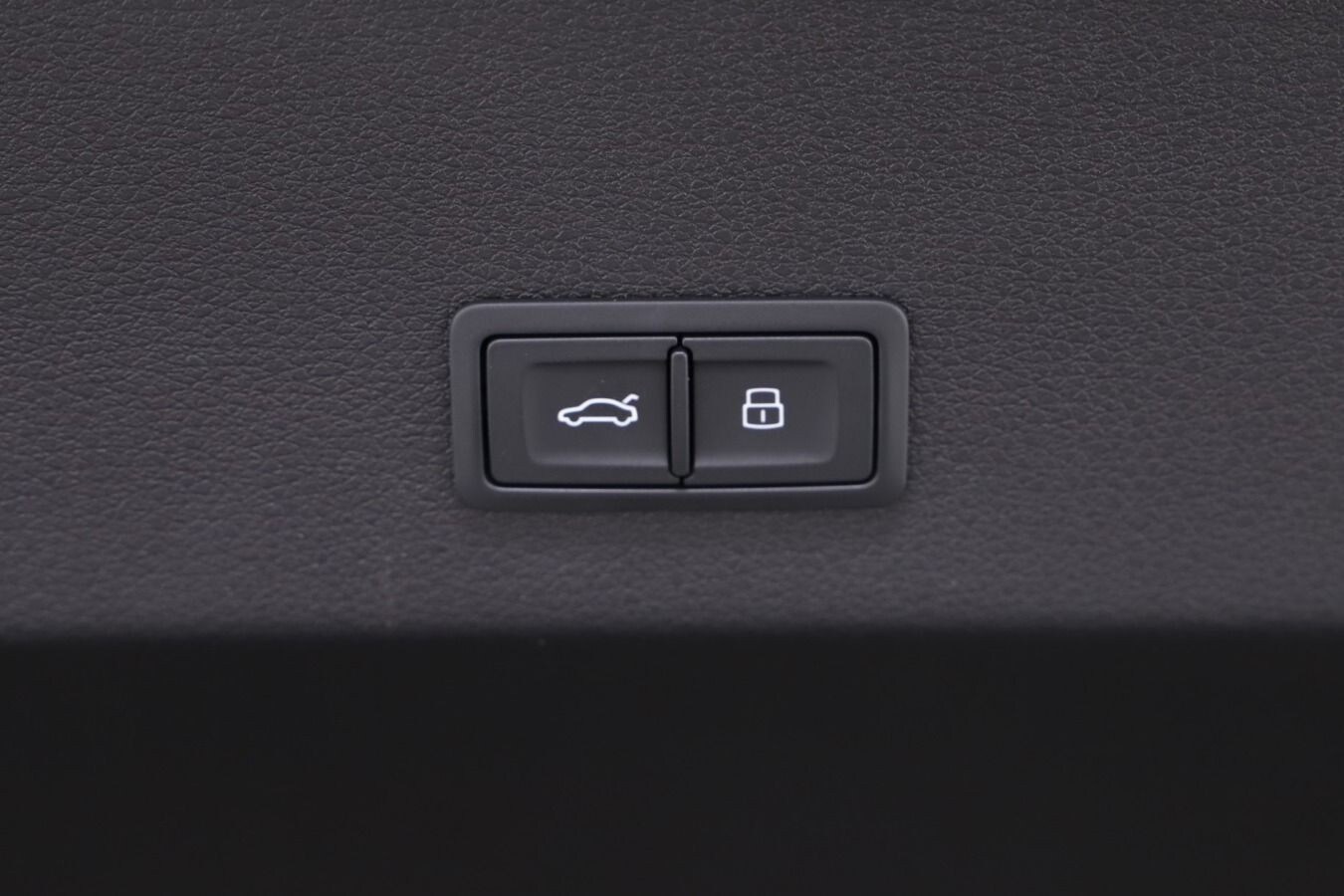 Image about Audi Q8 Sportback e-tron S line 55 e-tron quattro
