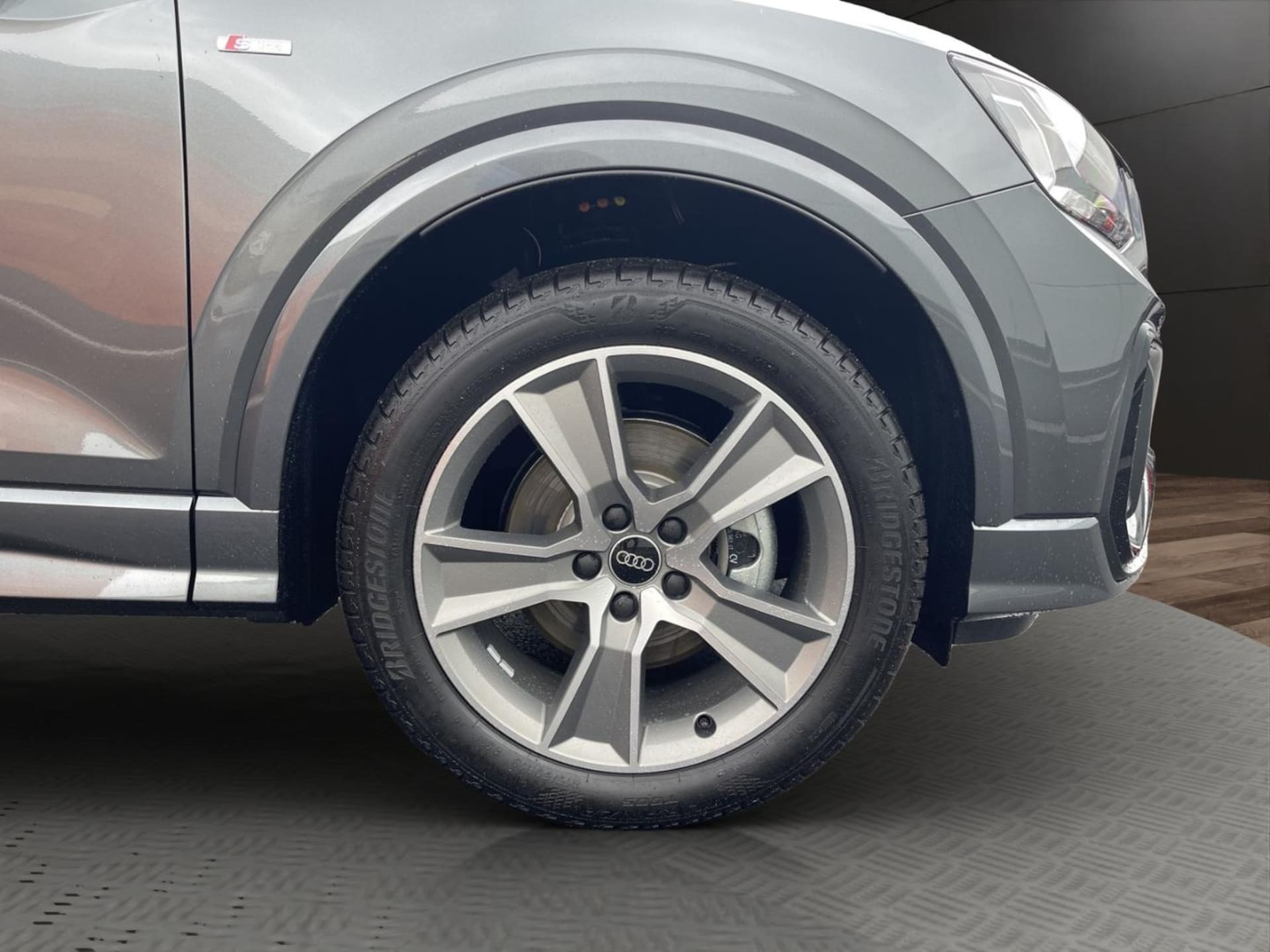 Audi Q2 S line