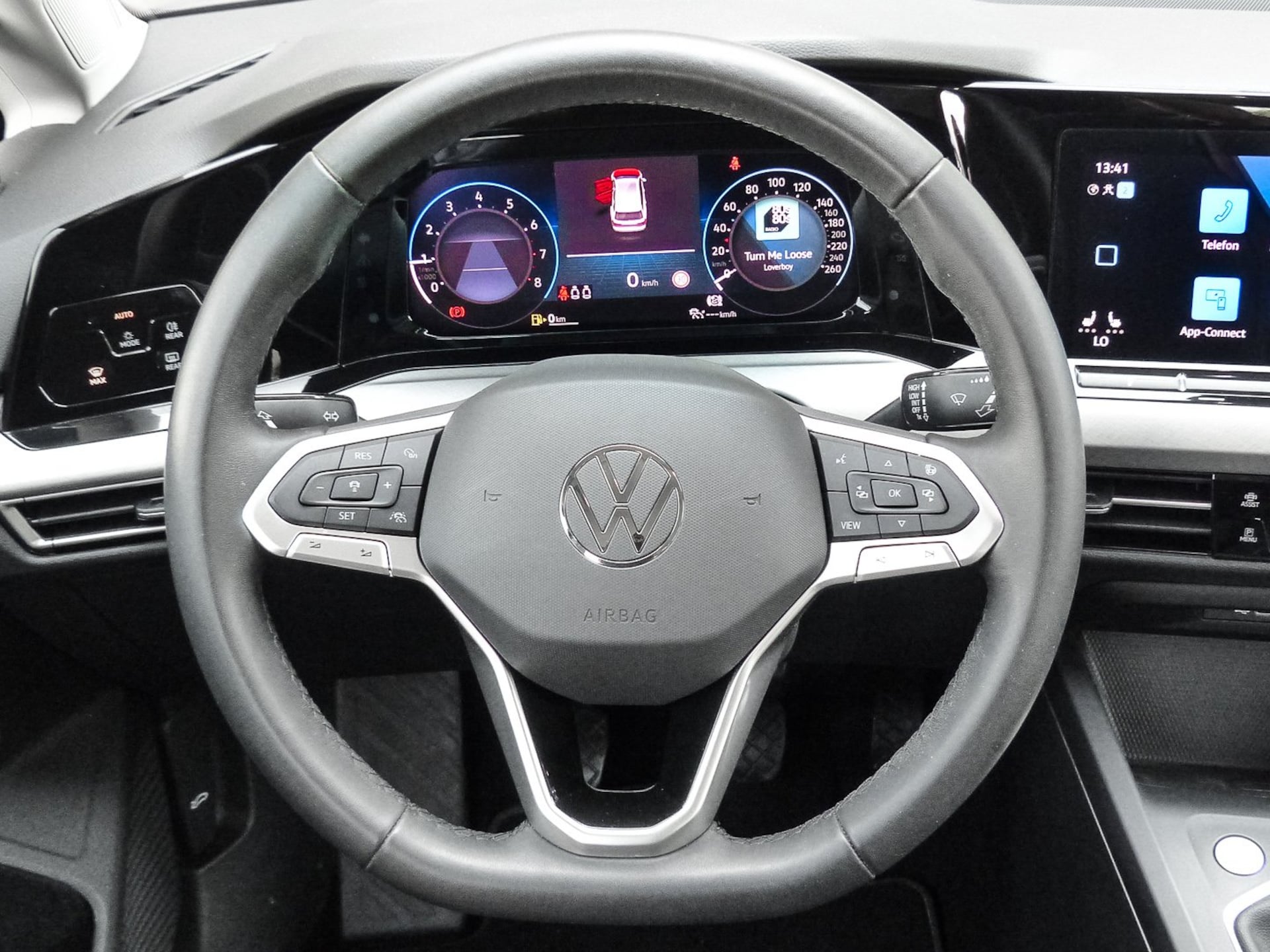 Volkswagen Golf Variant Life