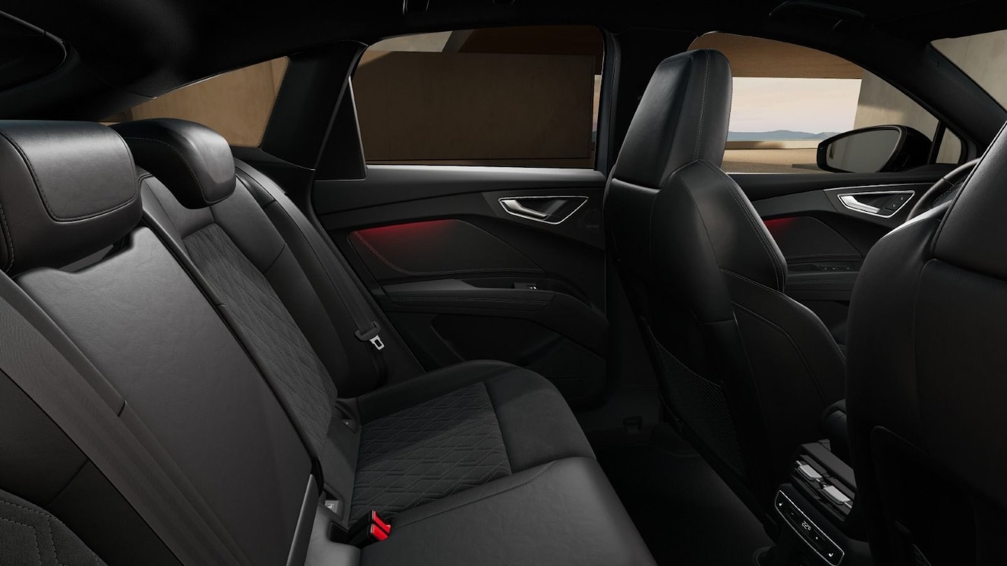 Bild über Audi Q4 Sportback e-tron e-tron quattro performance 250 kW - für weitere Informationen kontaktieren Sie den Audi Partner