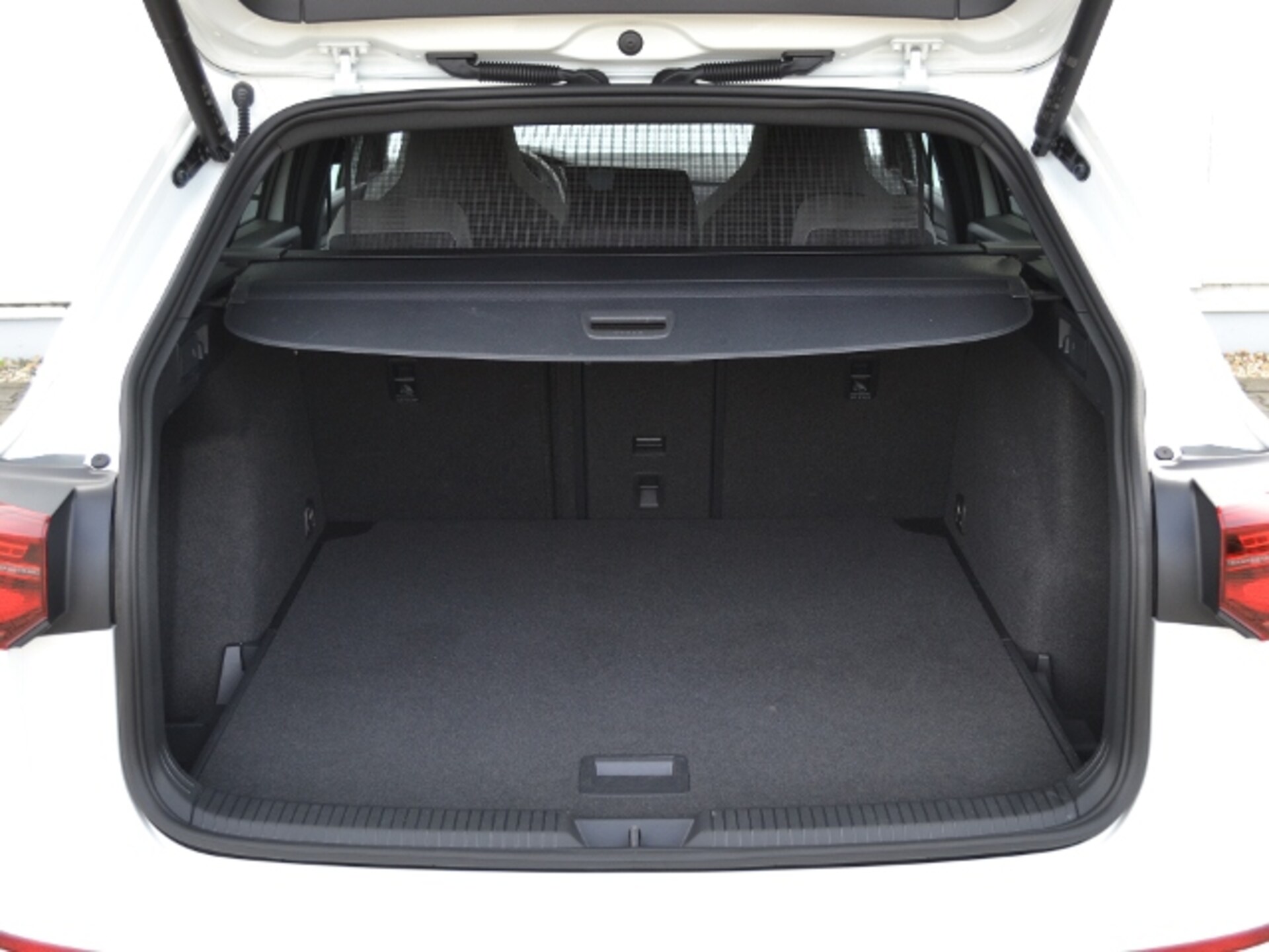 Volkswagen Golf Variant R-Line