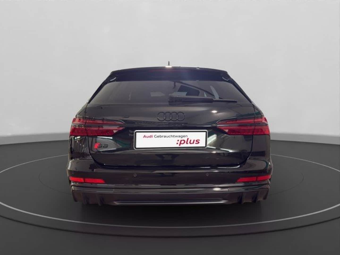 Bild über Audi S6 Avant TDI quattro tiptronic - für weitere Informationen kontaktieren Sie den Audi Partner