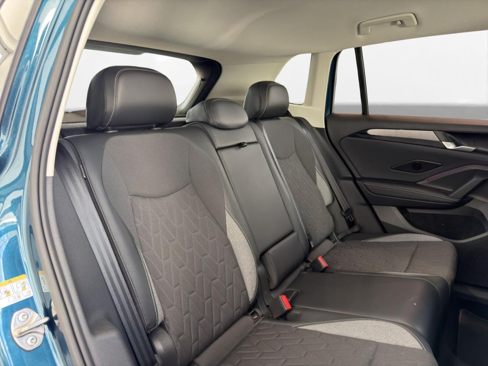 Volkswagen Tiguan – Bild 11