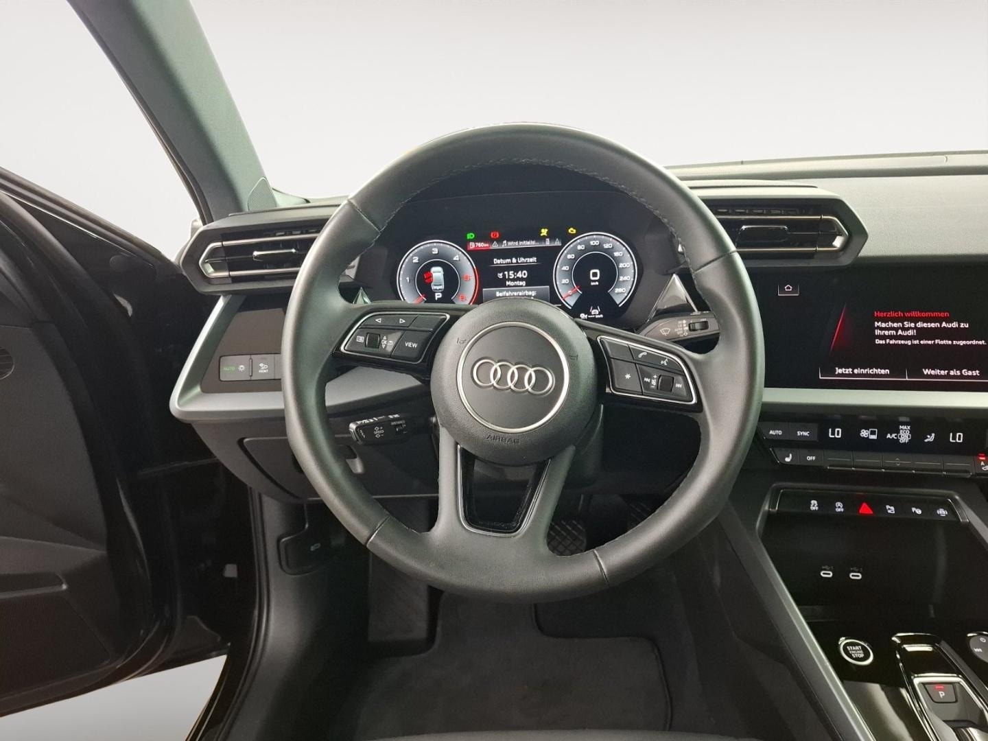 Bild über Audi A3 Limousine TDI S tronic - für weitere Informationen kontaktieren Sie den Audi Partner