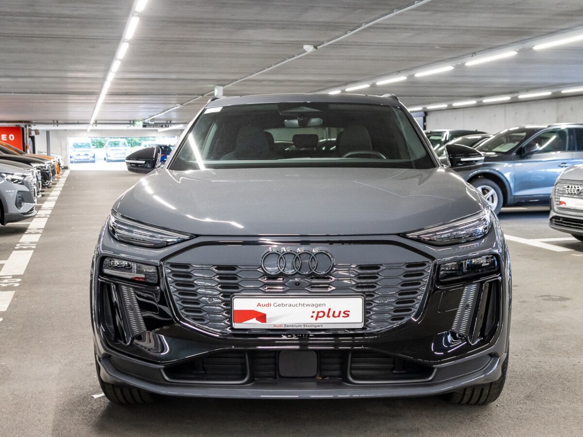 Image about Audi Q6 SUV e-tron e-tron quattro