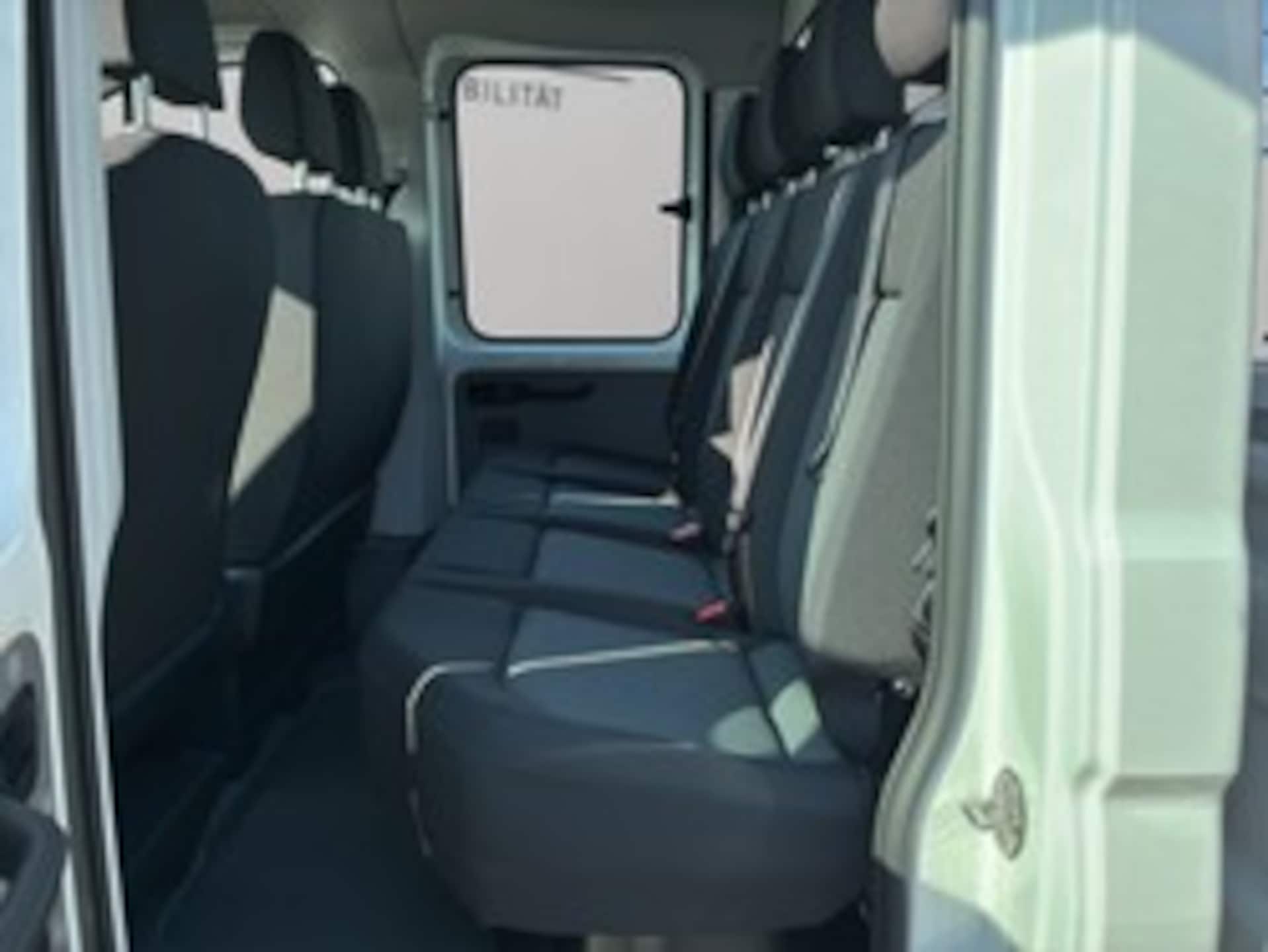 Volkswagen Crafter Doppelkabine mittlerer Radstand