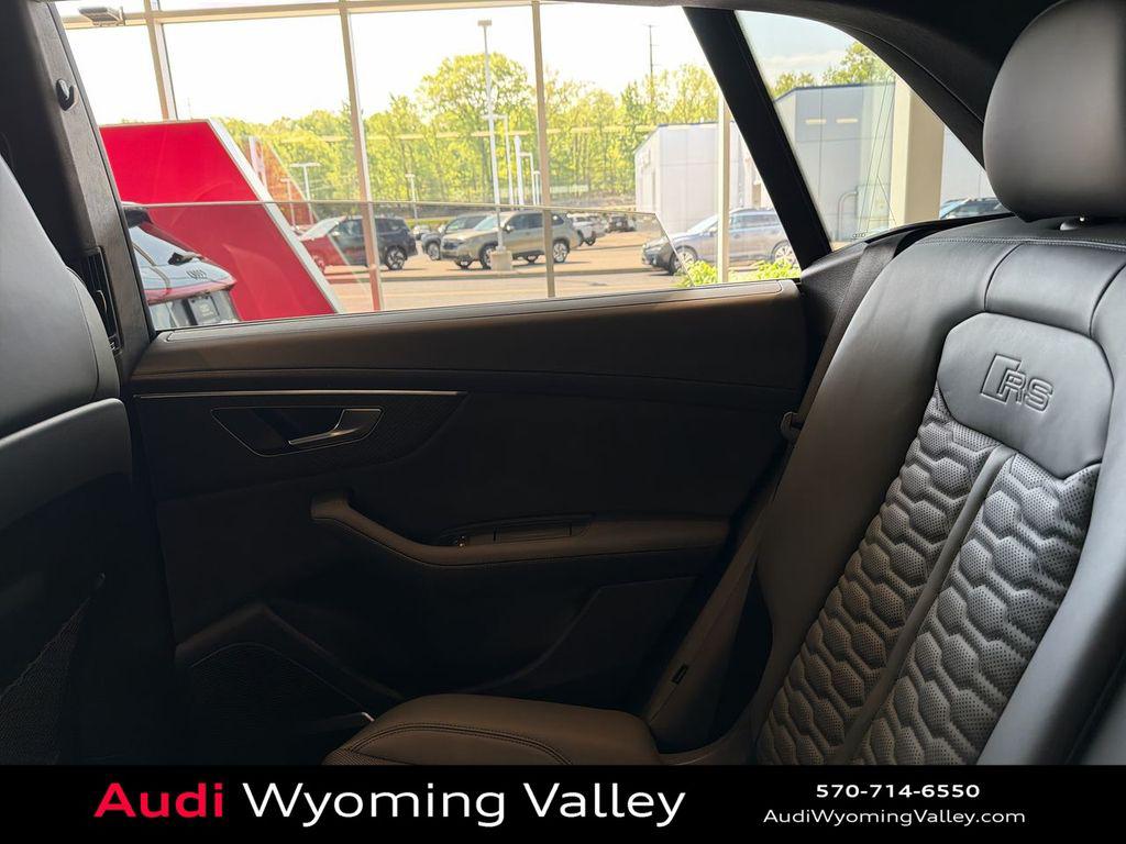 2026 Audi RS Q8 Base - Photo 12