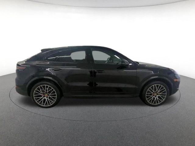 2023 Porsche Cayenne Hybrid