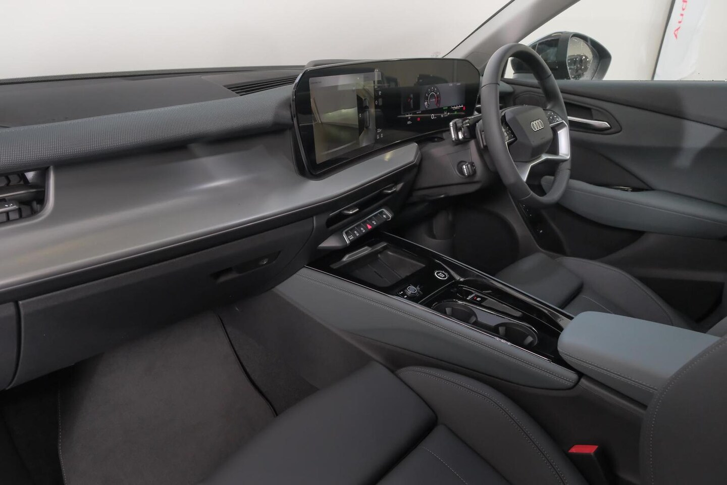 Image about Audi Q3 SUV TFSI quattro 150 kW launch edition