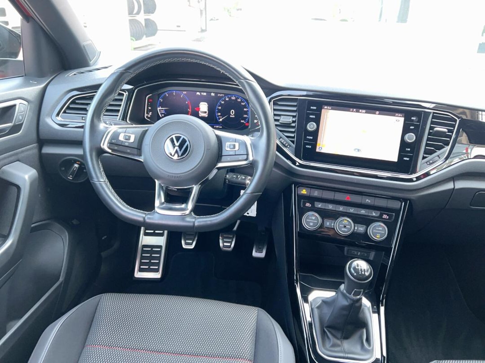 Volkswagen T-Roc Sport
