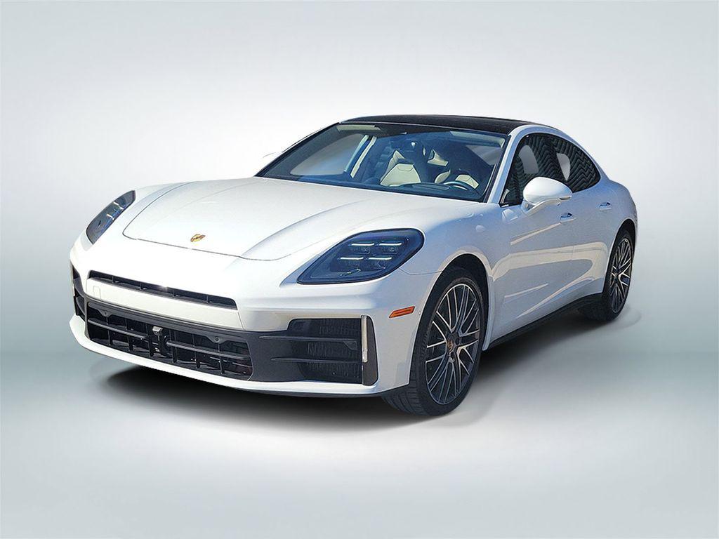 2025 Porsche Panamera 4's photo