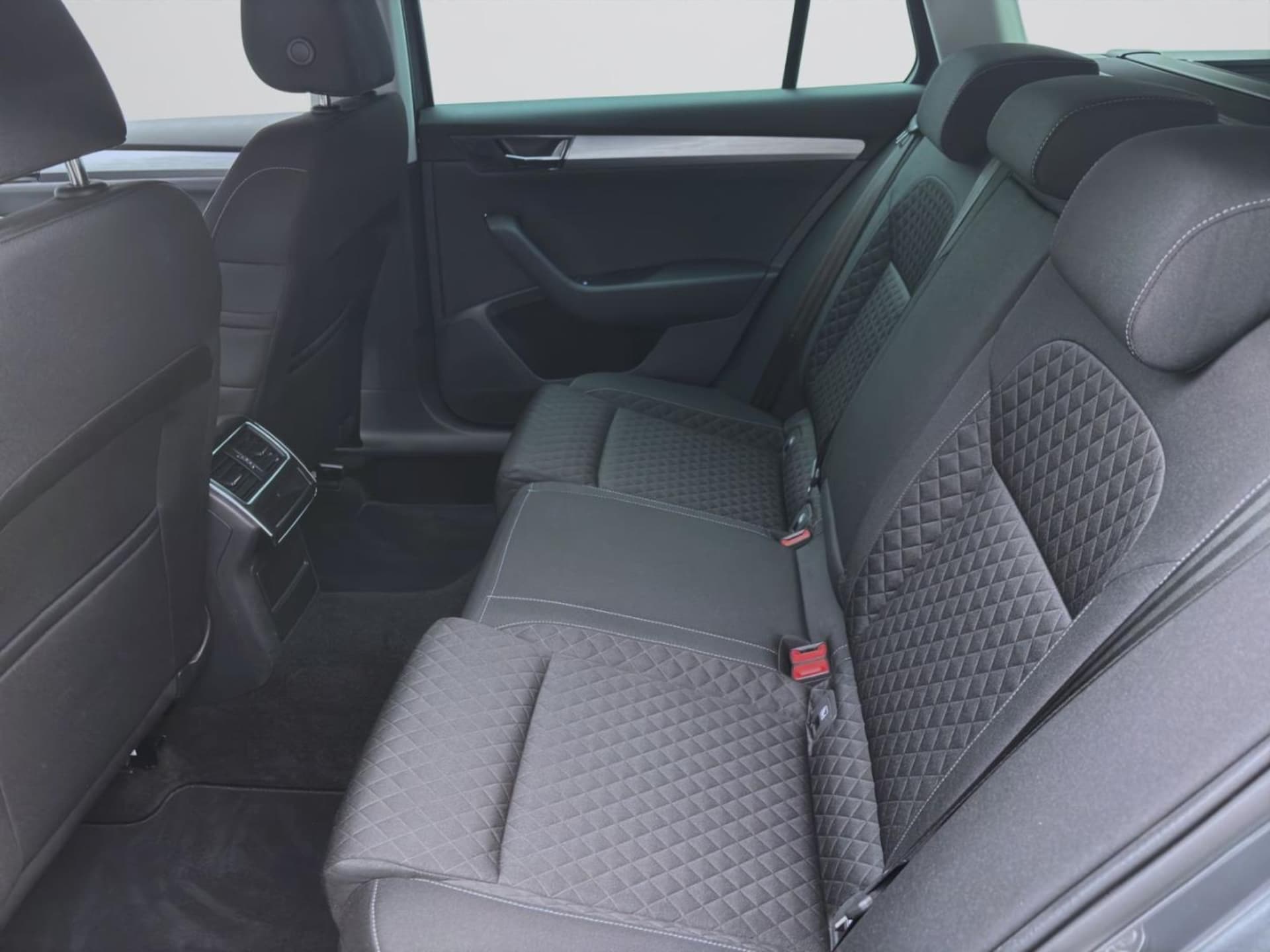 Skoda Superb Combi Ambition