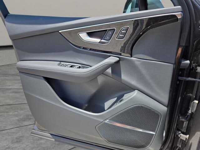 2026 Audi Q7 Premium Plus - Photo 15