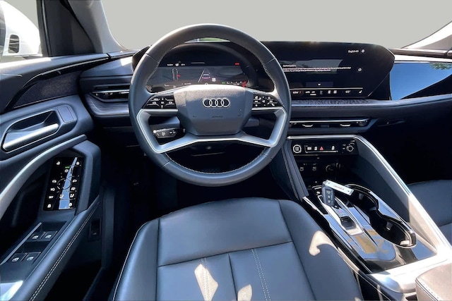 2025 Audi Q5 Premium - Photo 11