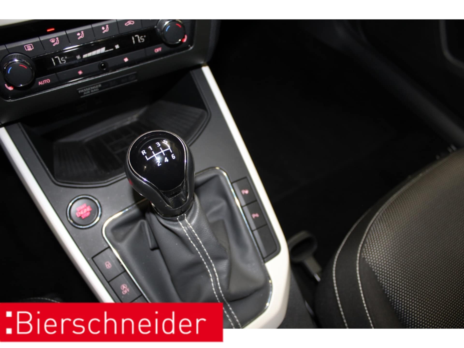 SEAT Arona XCELLENCE