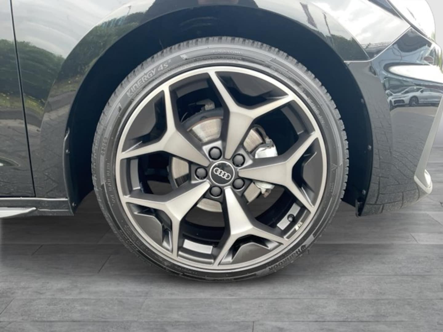 Bild über Audi A1 Sportback S line 25 TFSI S tronic - für weitere Informationen kontaktieren Sie den Audi Partner