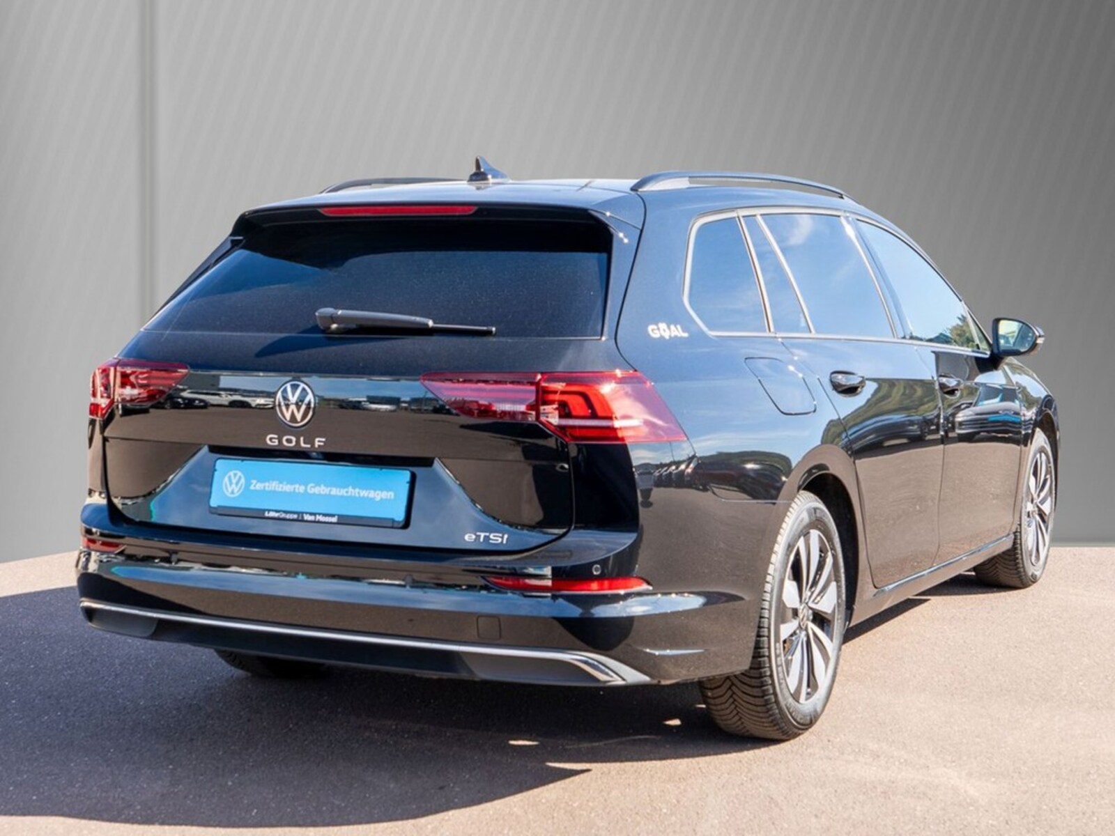 Volkswagen Golf Variant – Bild 4