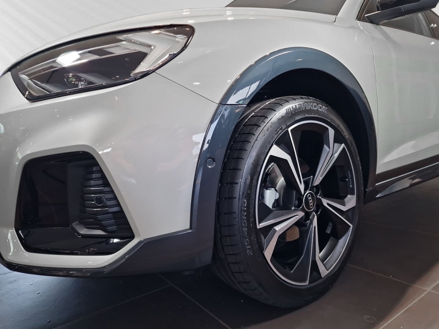 Bild über Audi A1 allstreet 30 TFSI S tronic - für weitere Informationen kontaktieren Sie den Audi Partner