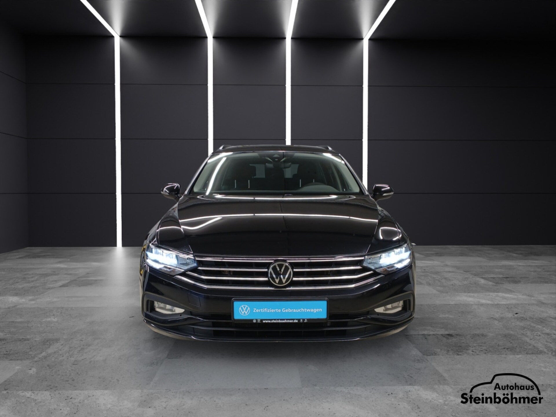 Volkswagen Passat Variant Basis-Modell