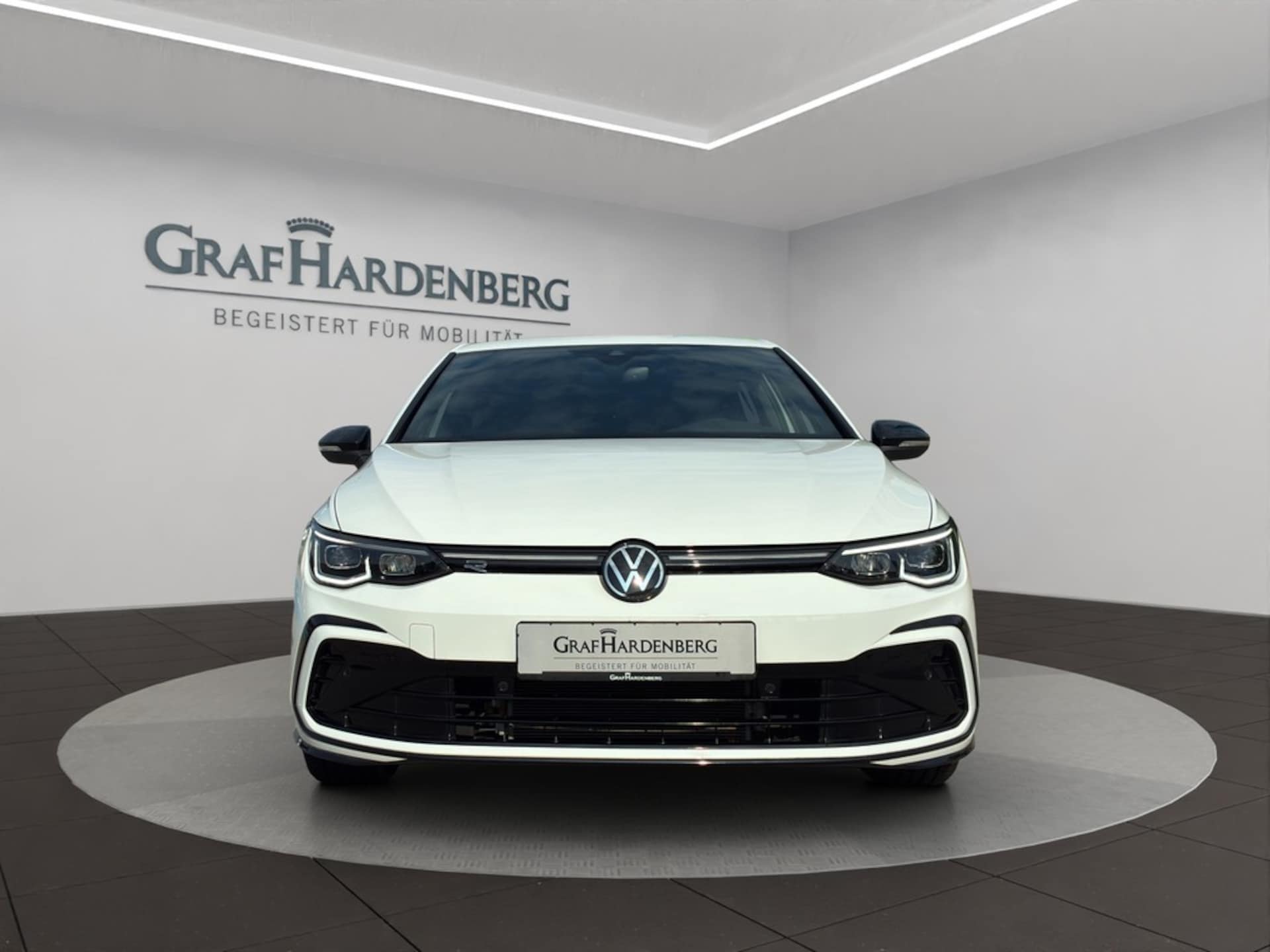 Volkswagen Golf R-Line