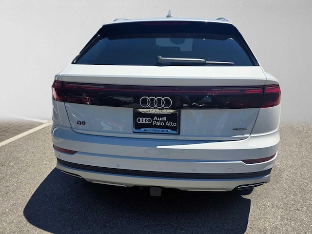 2026 Audi Q8