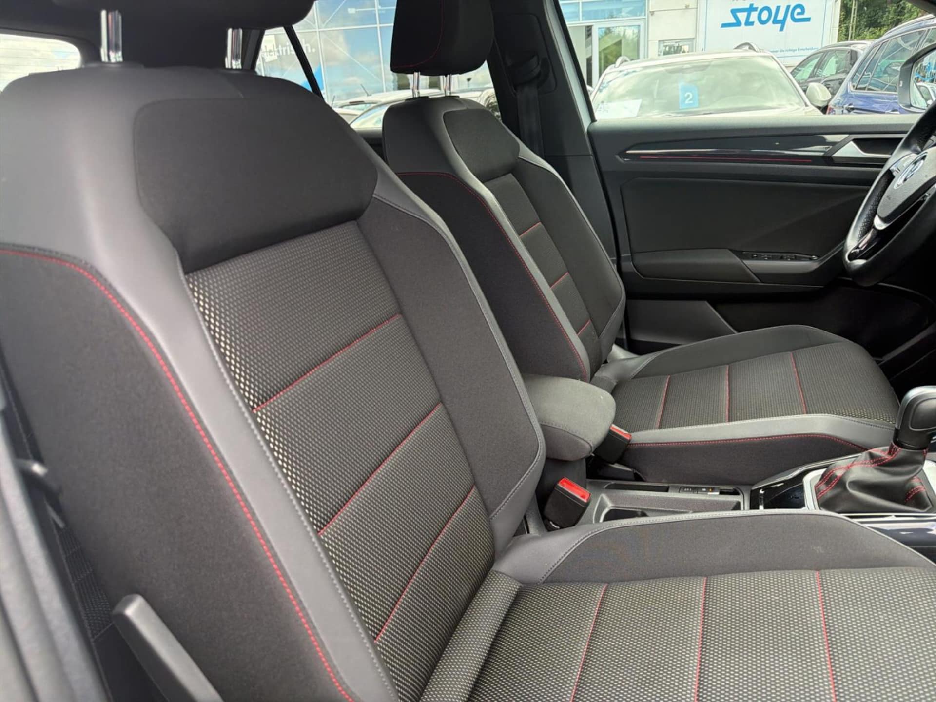 Volkswagen T-Roc Sport
