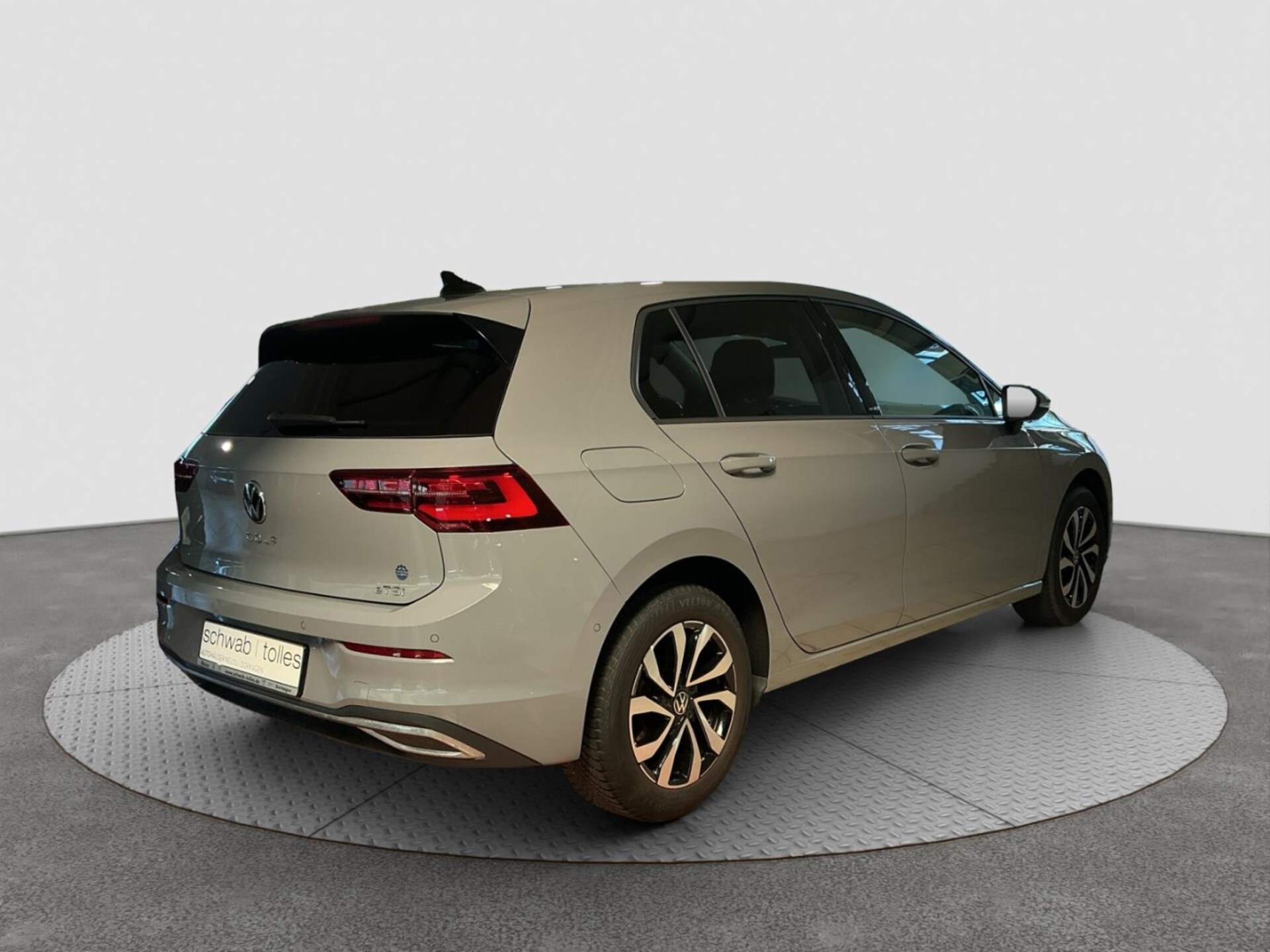 Volkswagen Golf Active