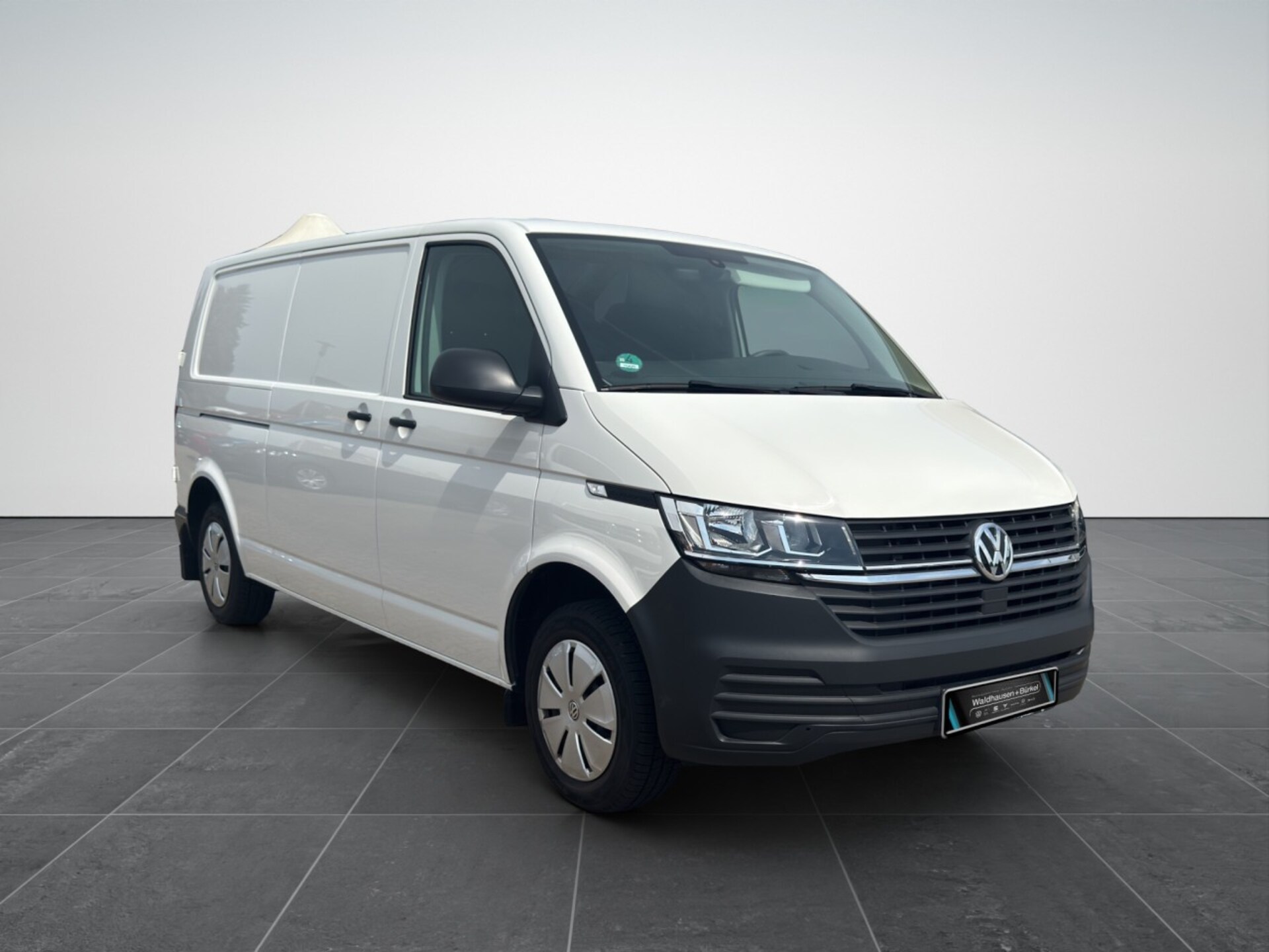 Volkswagen T6.1 Transporter Kasten langer Radstand