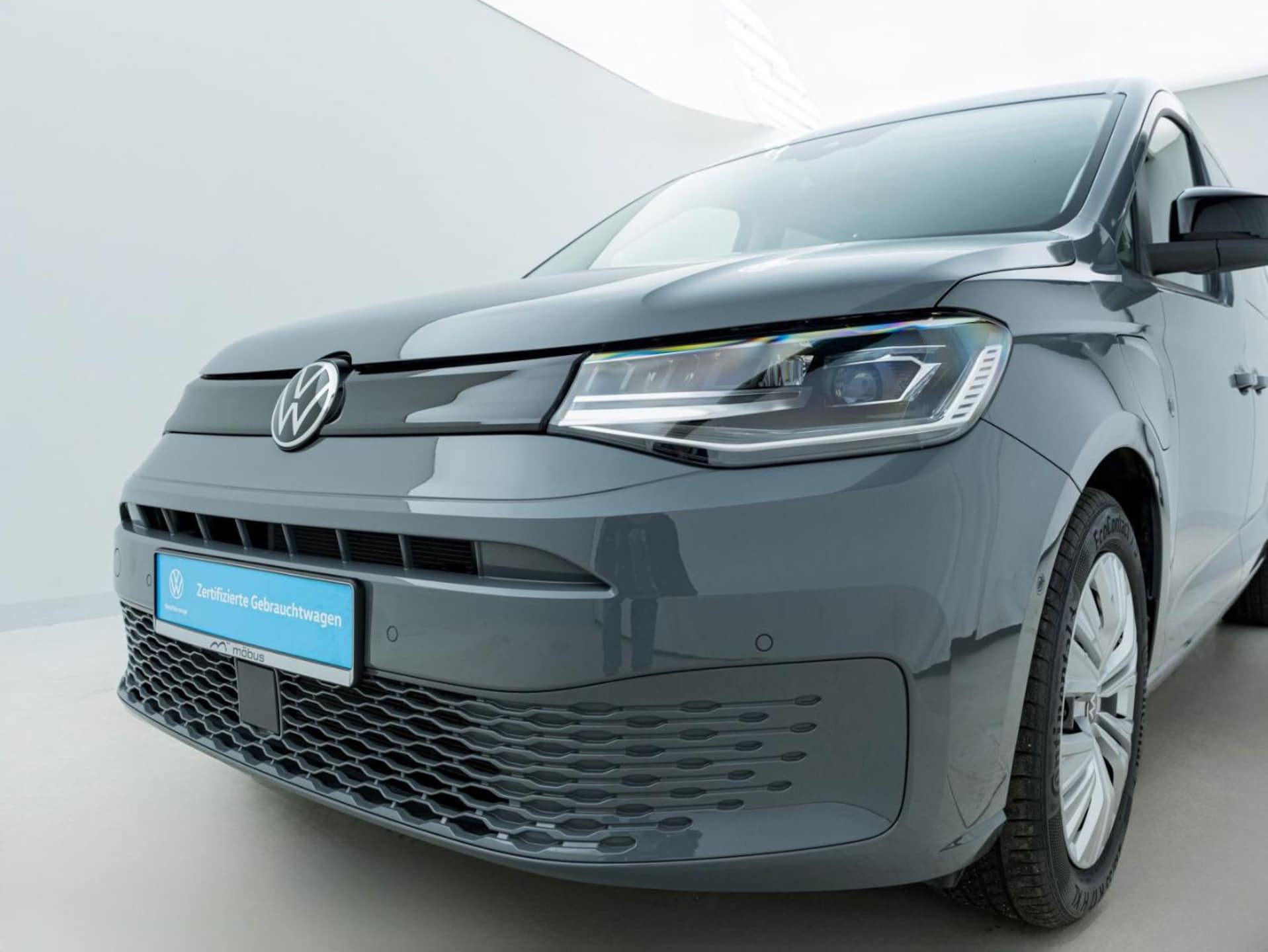Volkswagen Caddy Maxi Basis-Modell