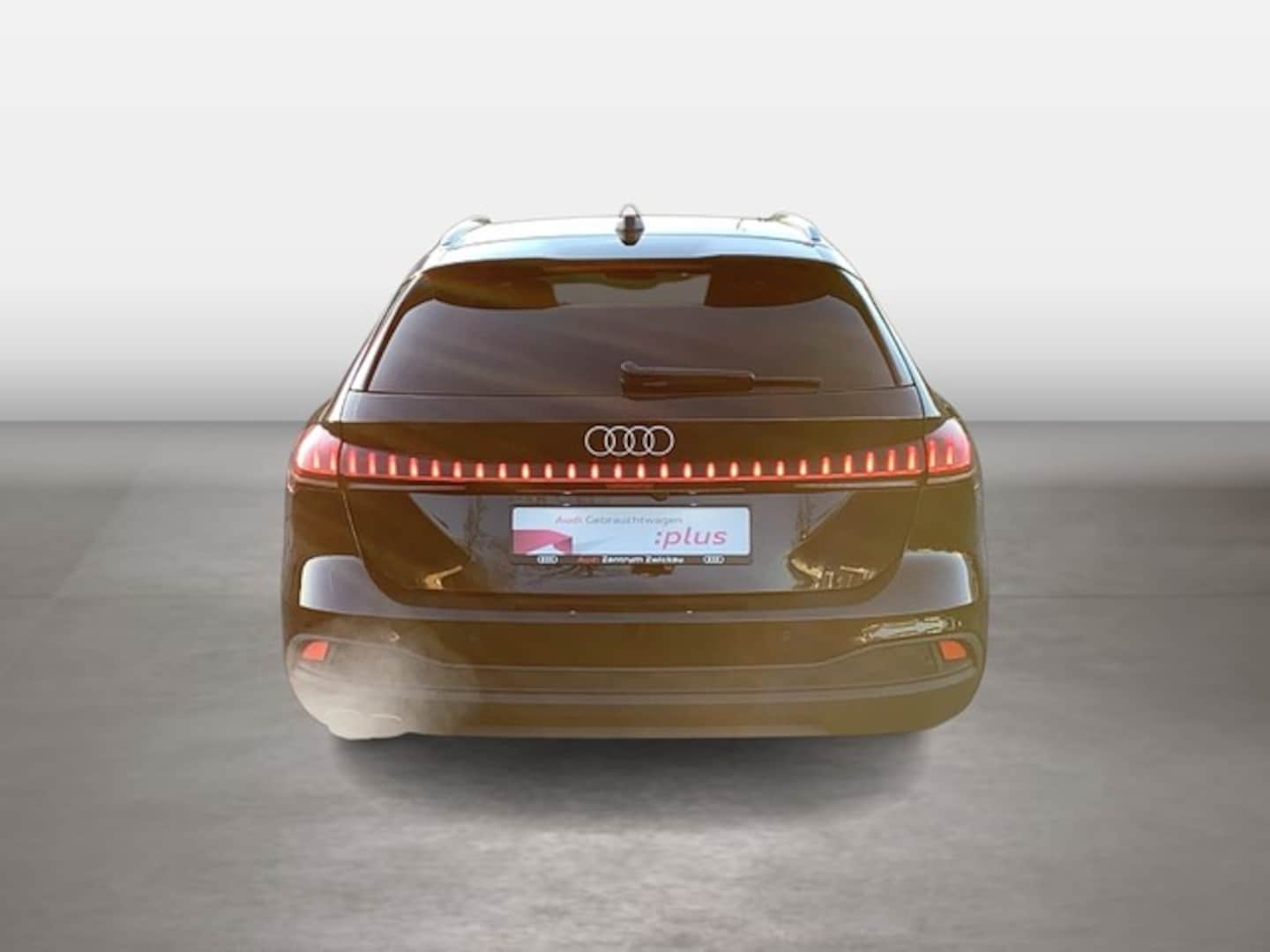 Bild über Audi A5 Avant TDI 150 kW S tronic - für weitere Informationen kontaktieren Sie den Audi Partner