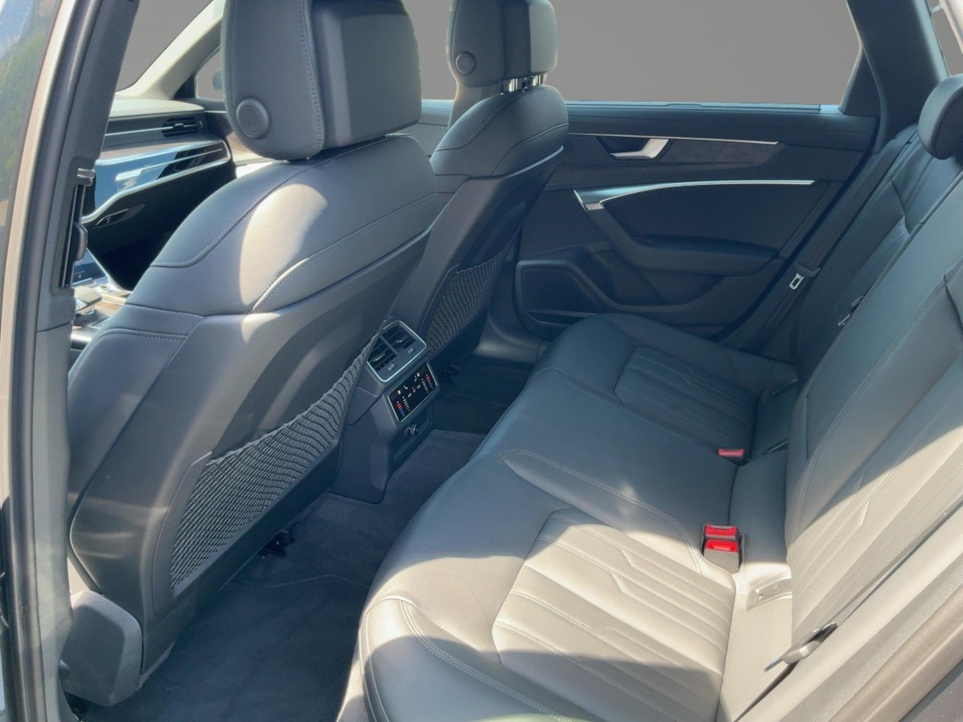 Audi A6 Avant TFSI e Design