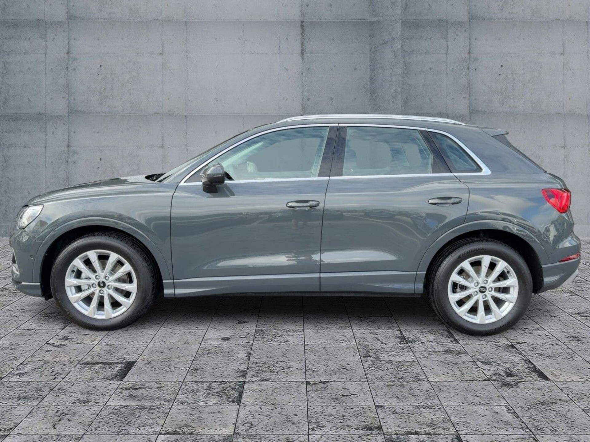 Audi Q3 SUV advanced