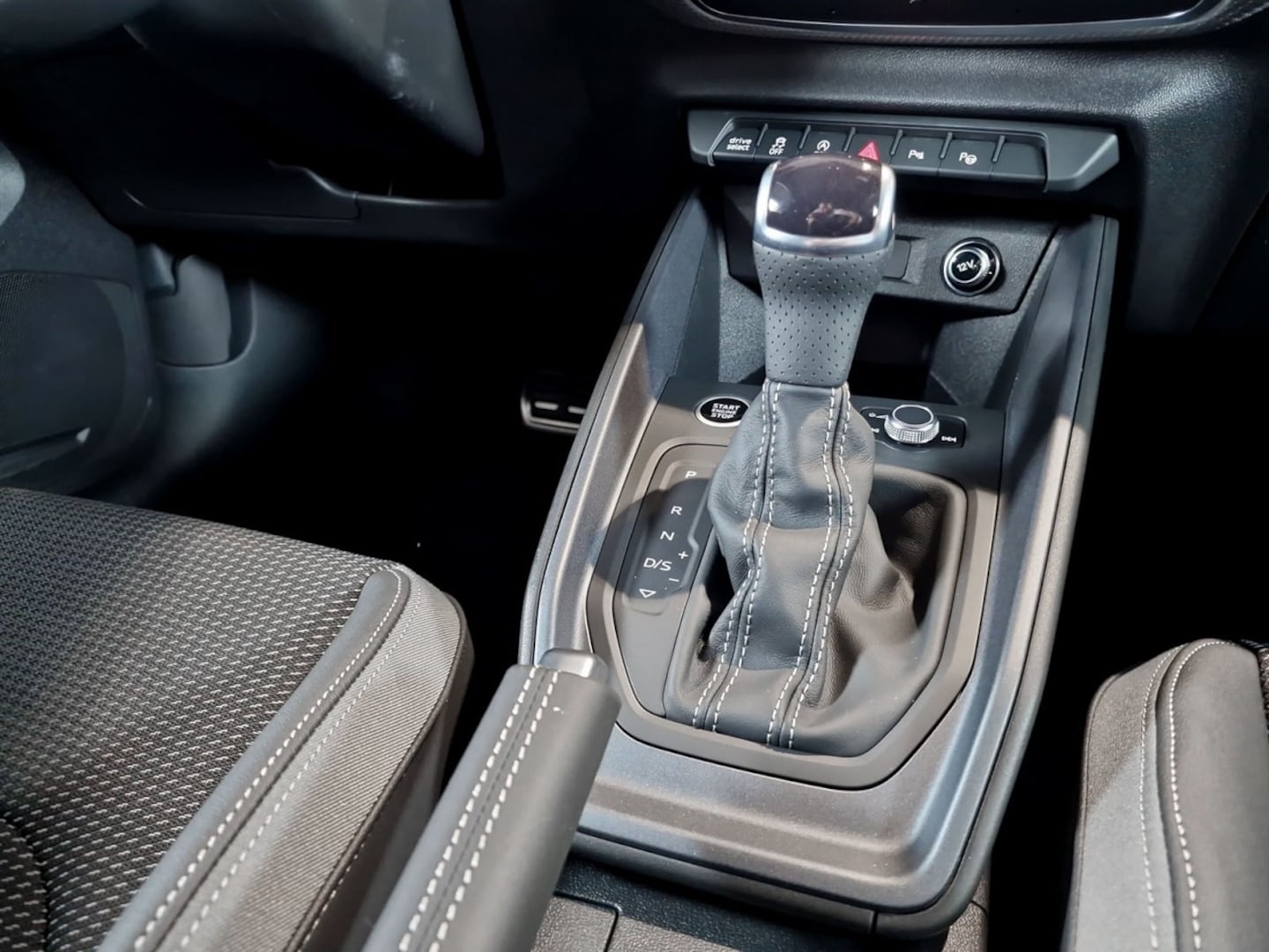 Bild über Audi A1 allstreet 30 TFSI S tronic - für weitere Informationen kontaktieren Sie den Audi Partner