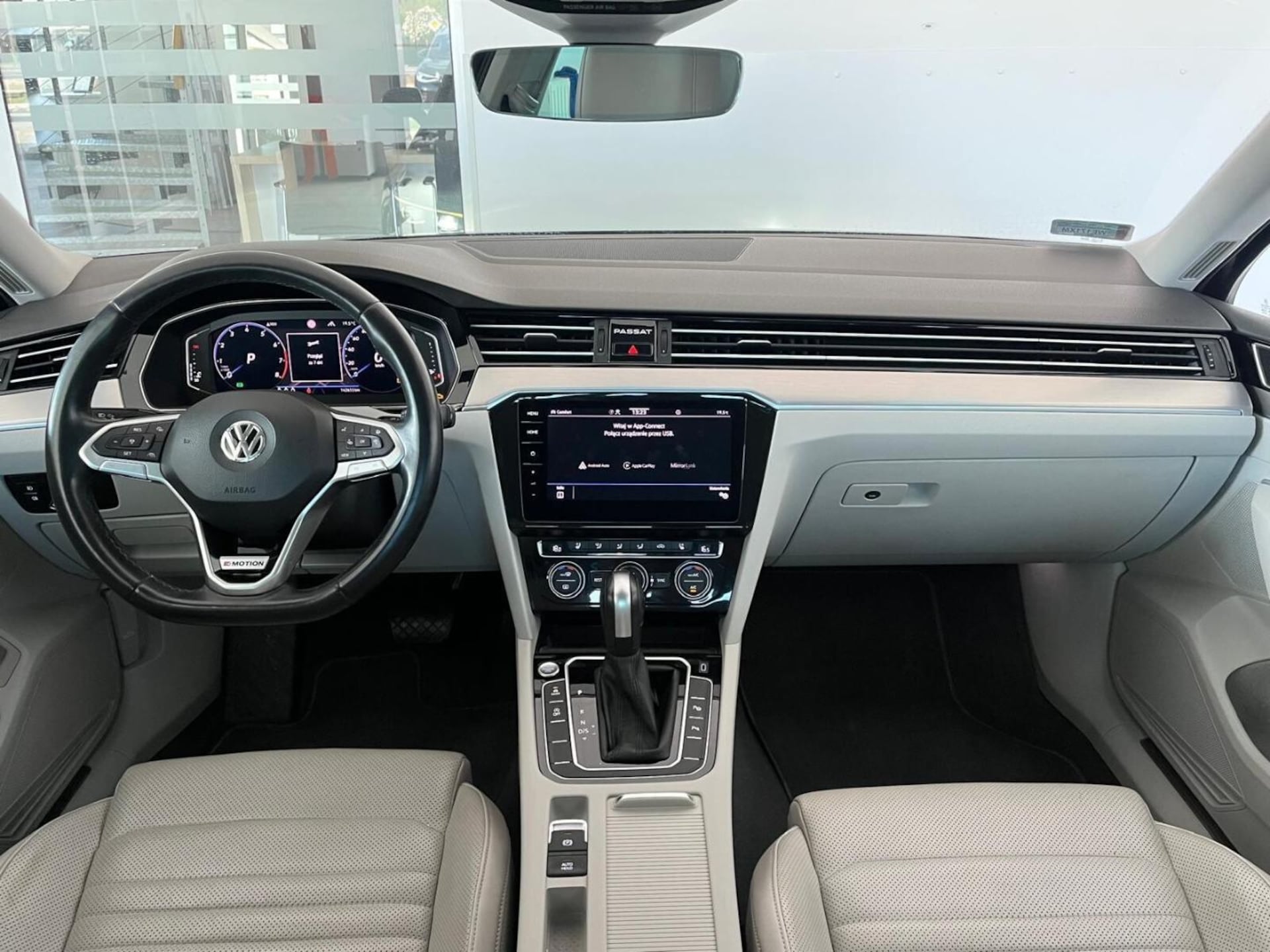 Volkswagen Passat Elegance