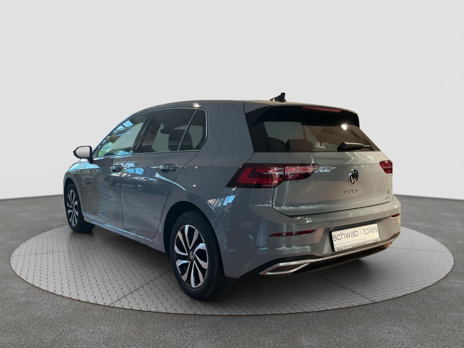 Volkswagen Golf Active