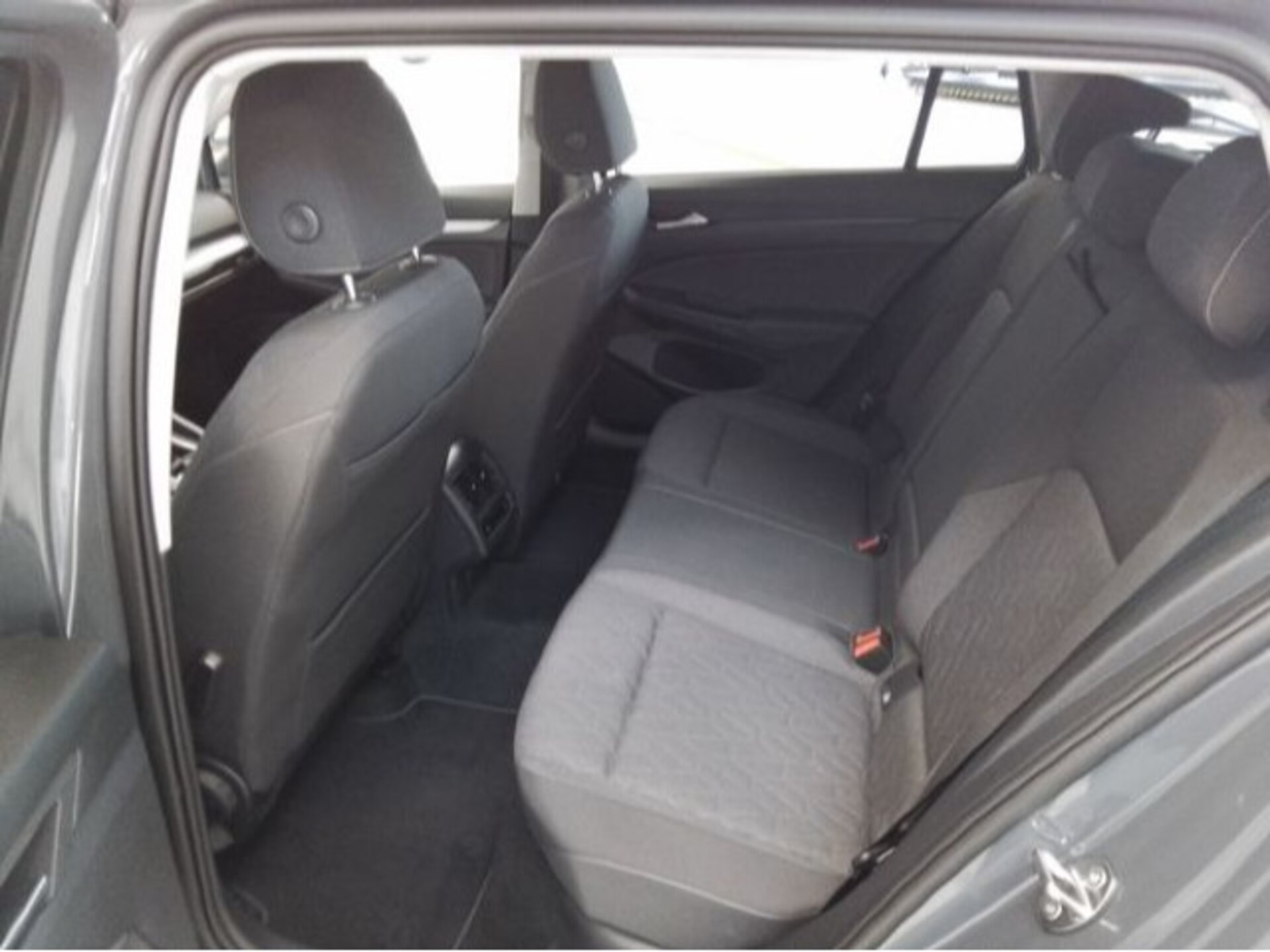 Volkswagen Golf Variant Life