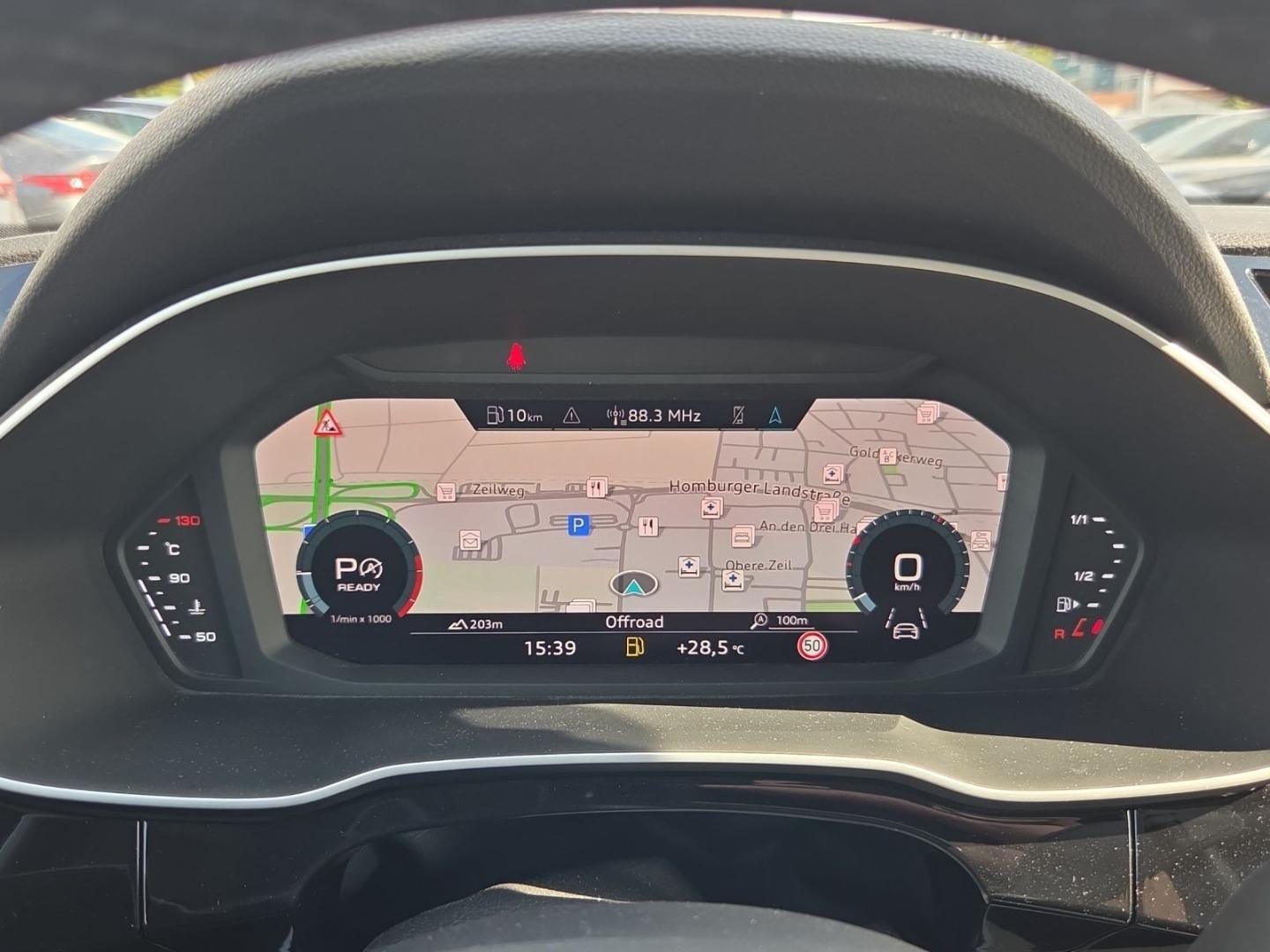 Bild über Audi Q3 advanced 35 TFSI S tronic - für weitere Informationen kontaktieren Sie den Audi Partner