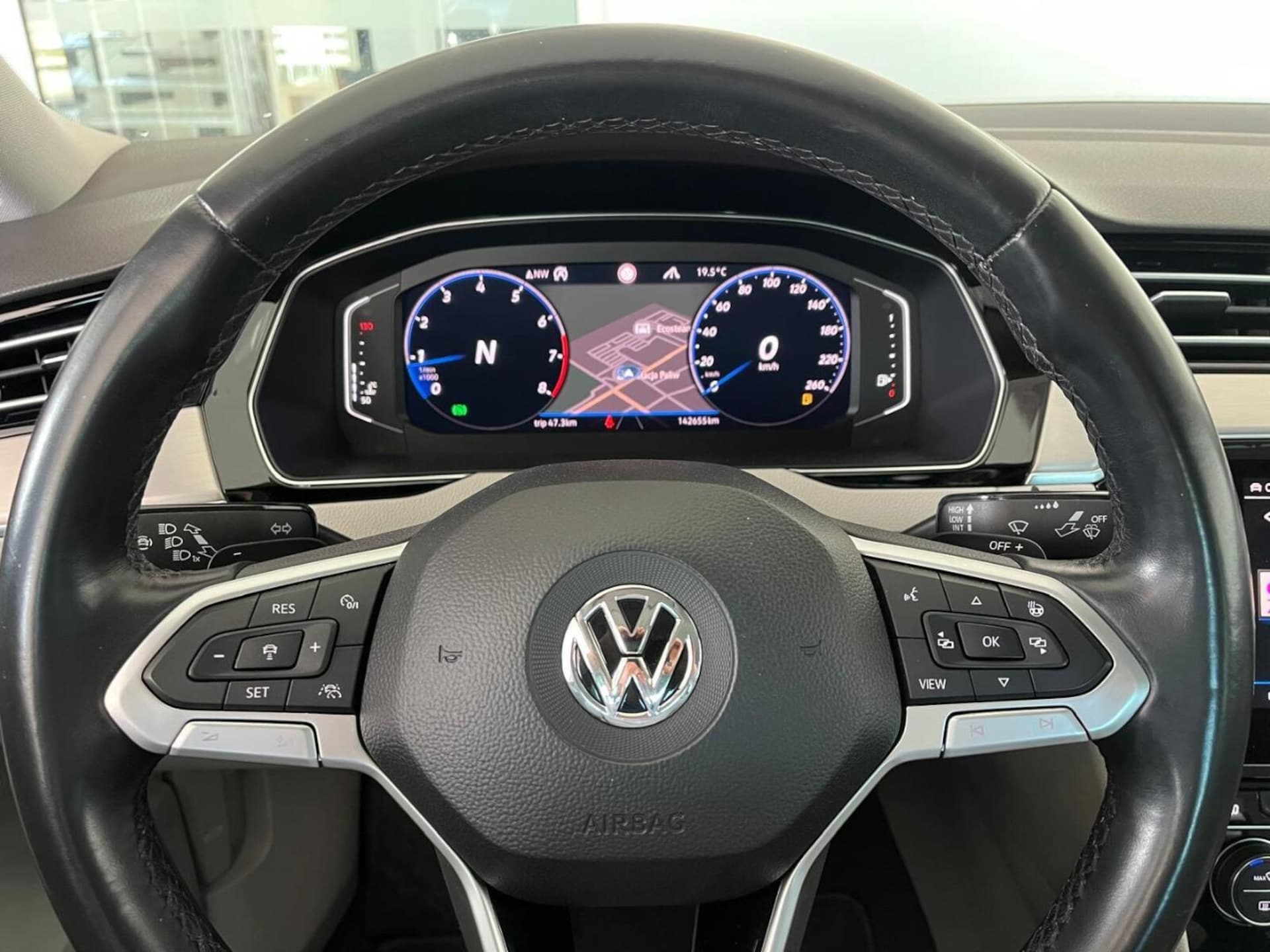 Volkswagen Passat Elegance