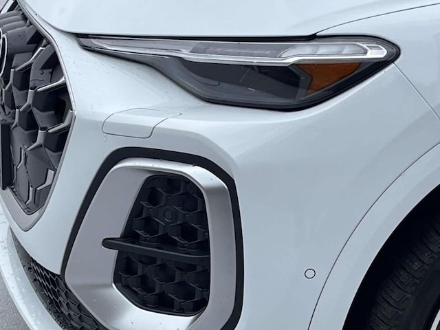 2025 Audi SQ5 Premium Plus - Photo 11