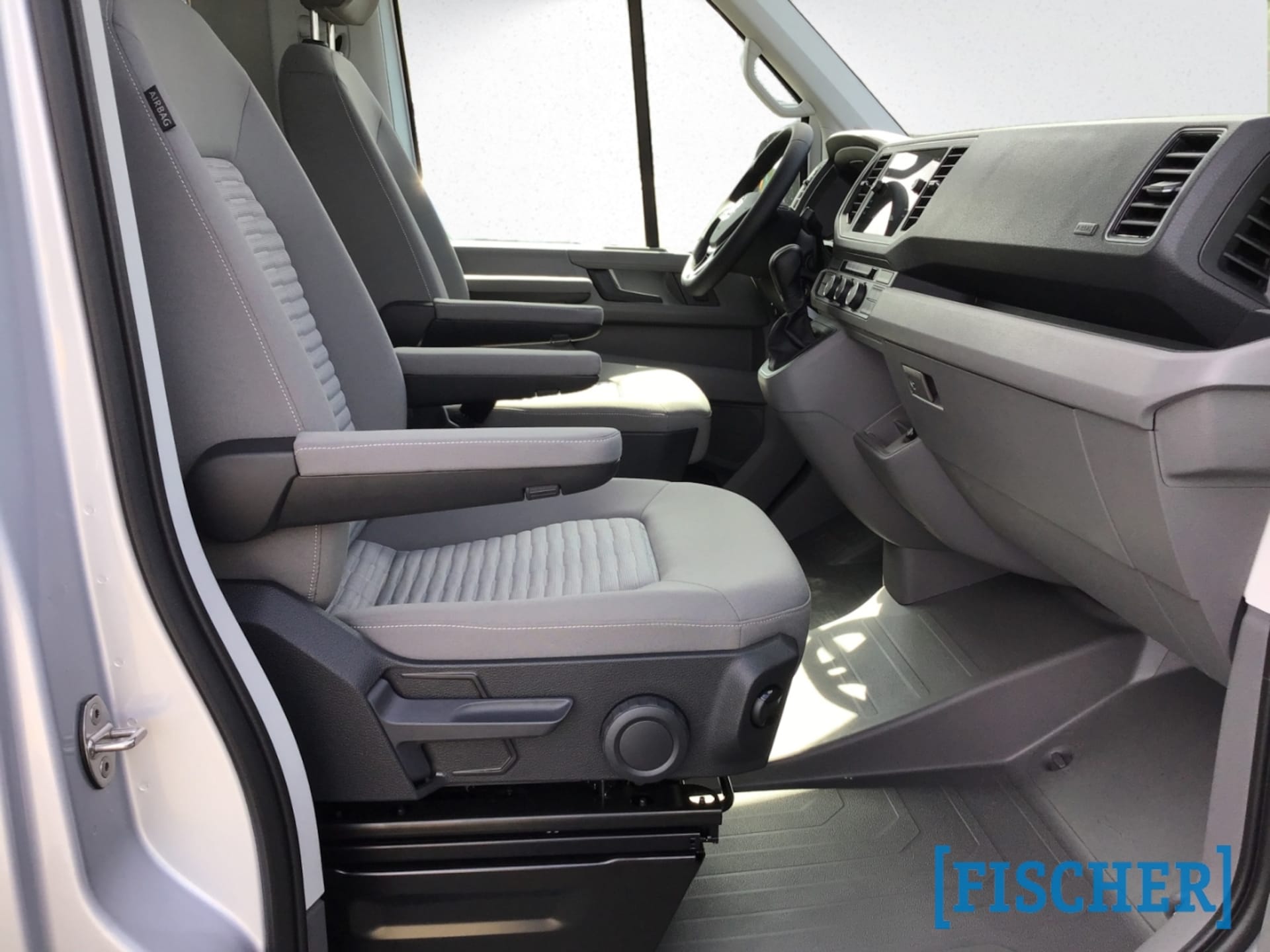 Volkswagen Grand California 600