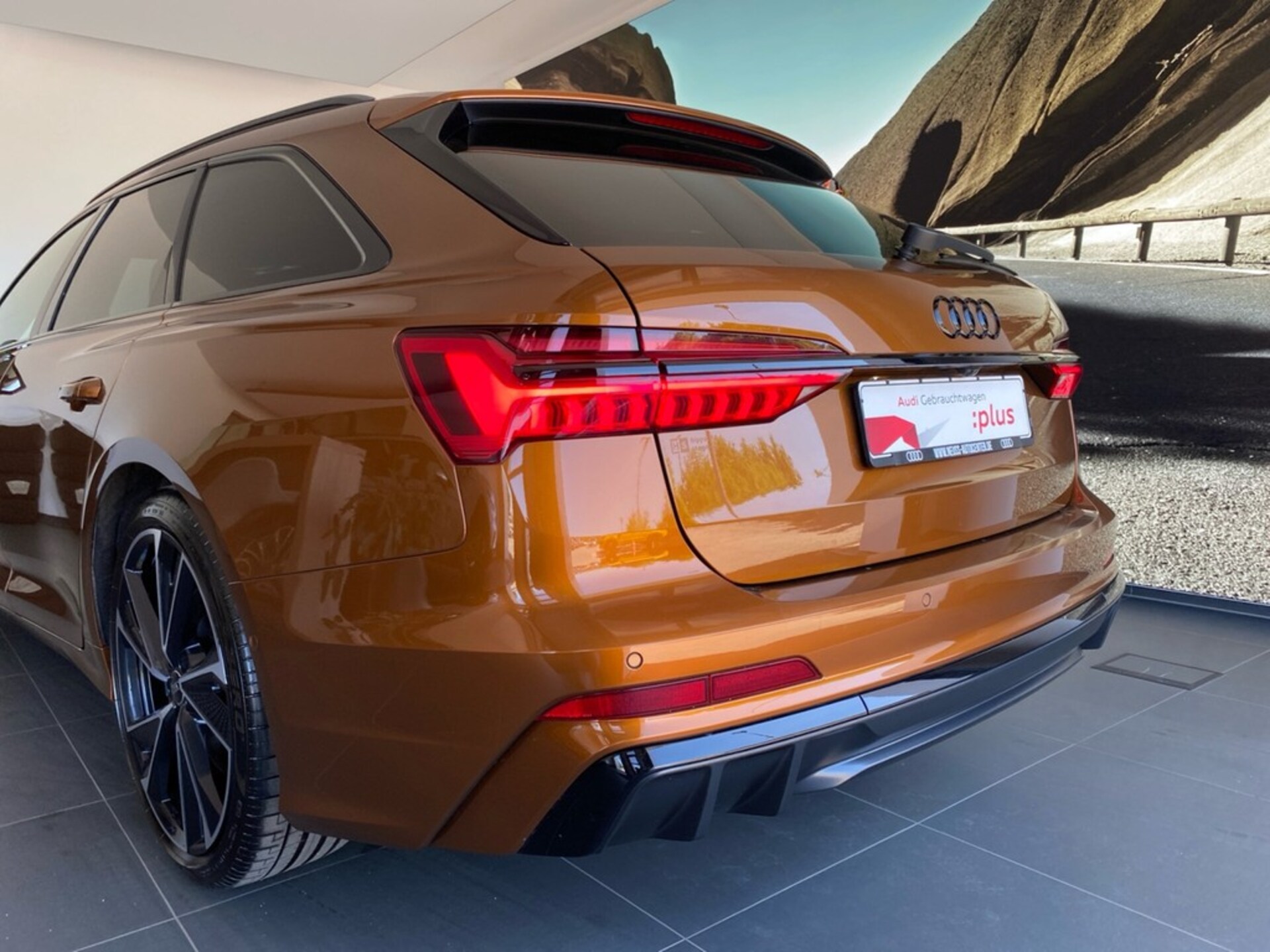 Audi S6 Avant