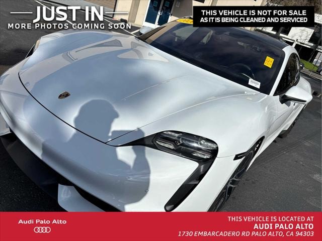 2020 Porsche Taycan Turbo's photo