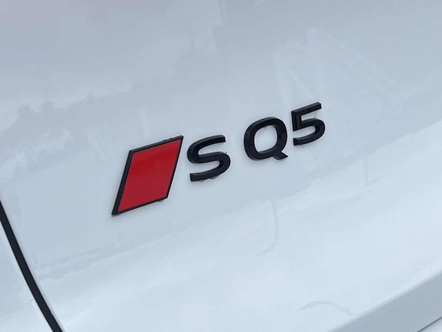 2025 Audi SQ5 Premium Plus - Photo 12