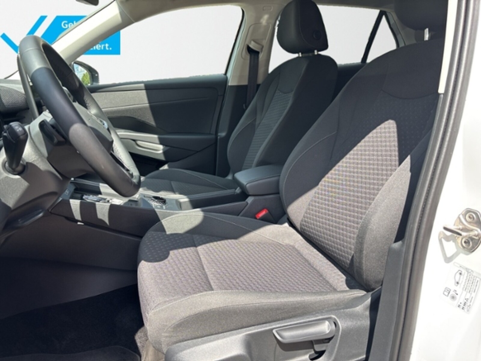 Volkswagen T-Roc – Bild 9