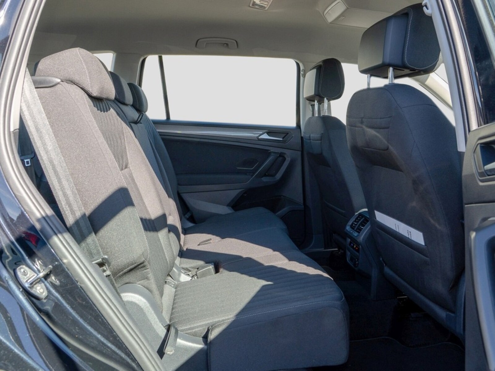 Volkswagen Tiguan Allspace – Bild 9