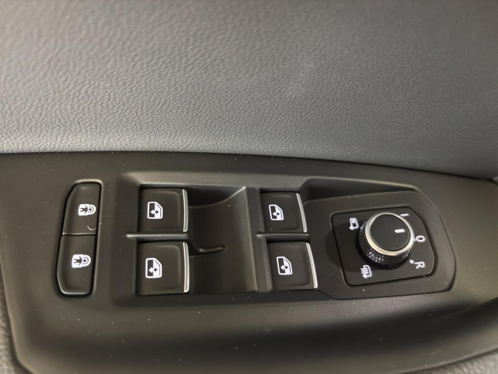 Volkswagen Touareg – Bild 30