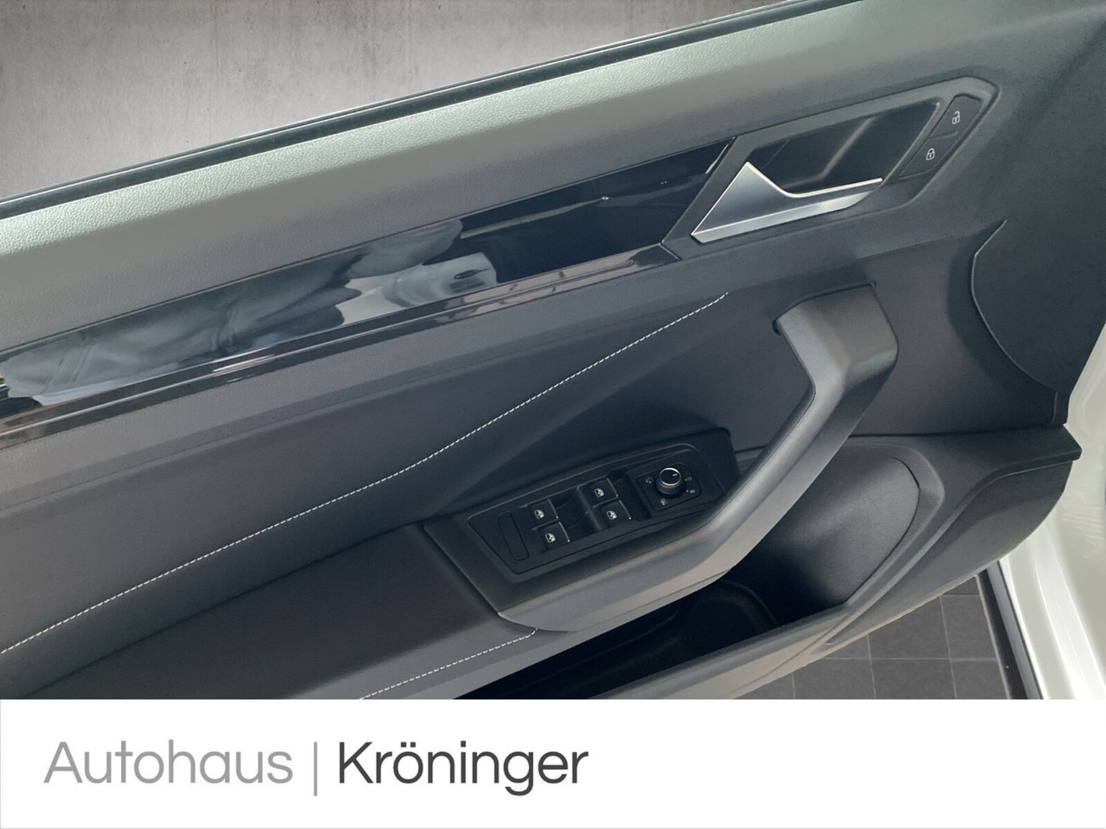 Volkswagen T-Roc Cabriolet – Bild 7
